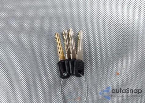 1999 Chevrolet Suburban 1500 from USA, damaged, VIN 1GNFK16R3XJ472849